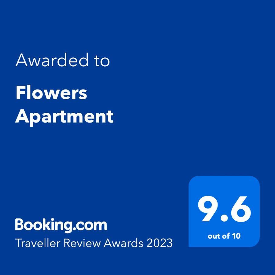 Flowers Apartment Dobrics Kültér fotó